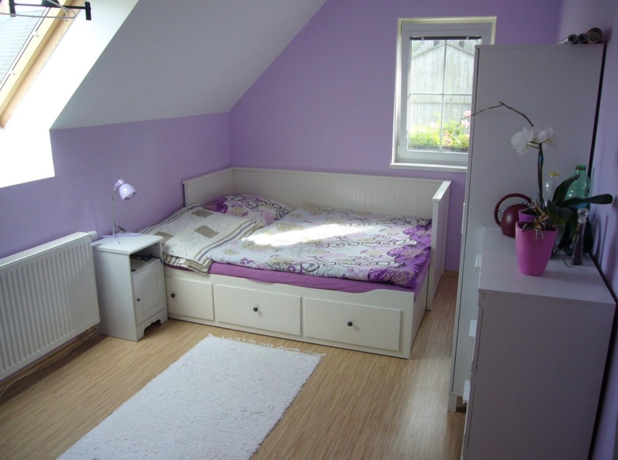 Host Family Single Room
