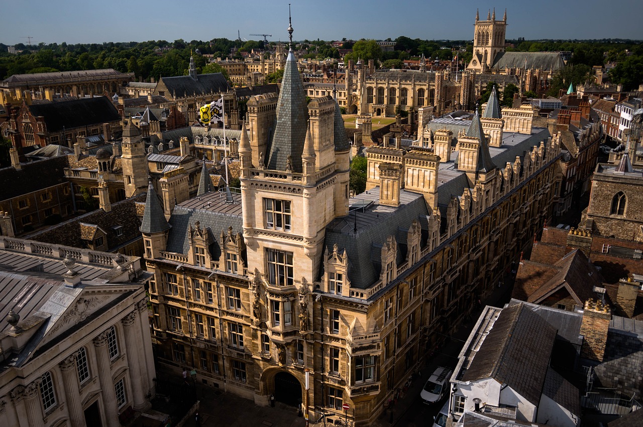 college-5757815_1280