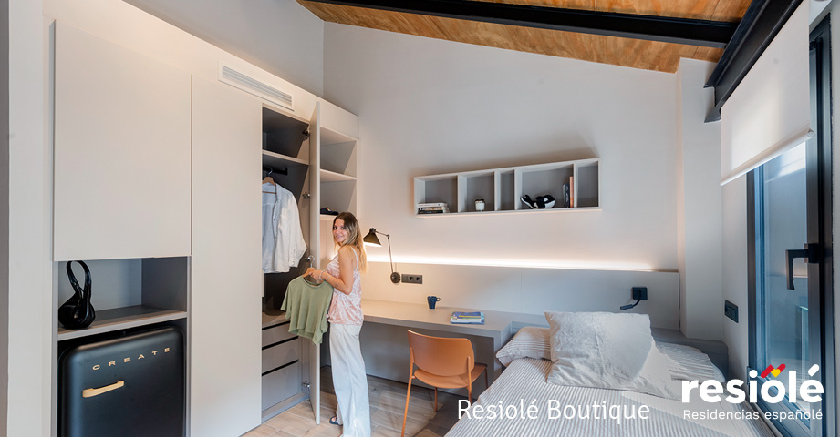 Resiole_Boutique1_921x480