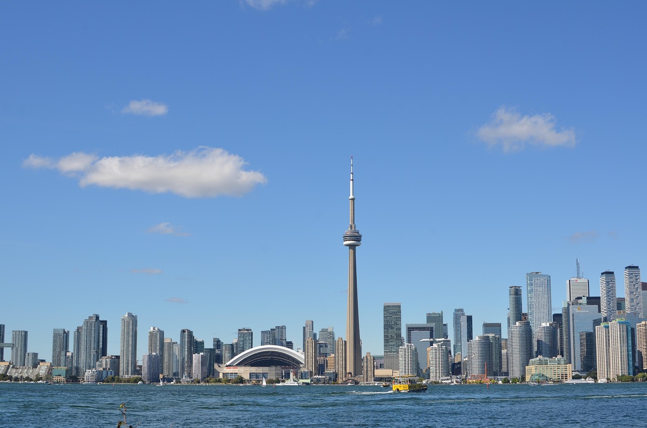 toronto-4535773_1280